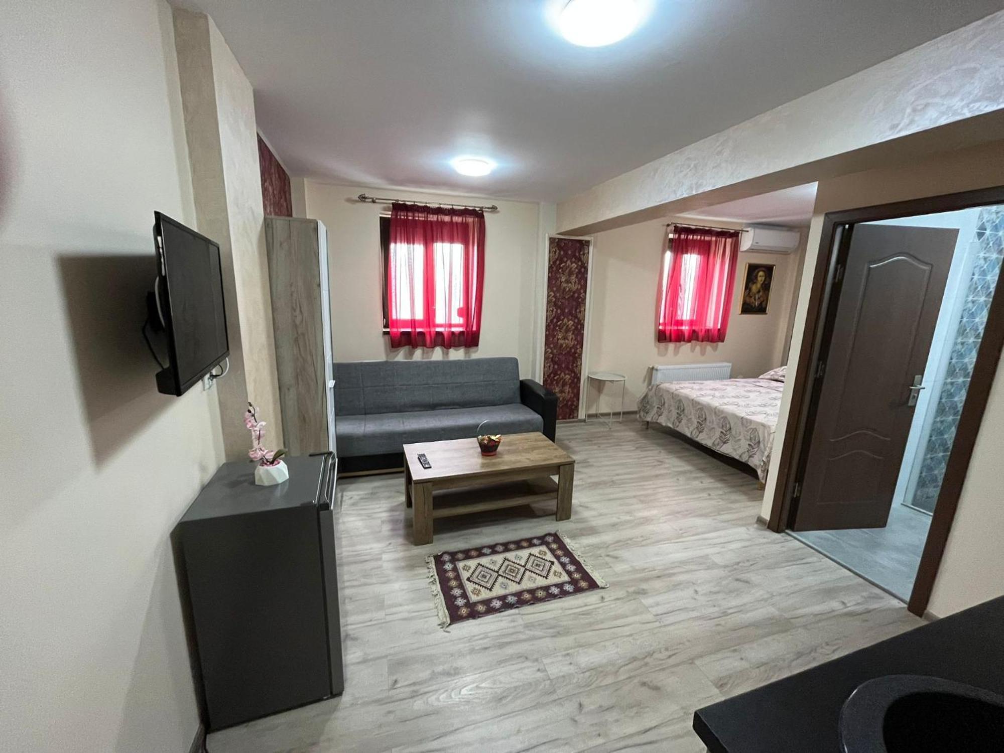 Solaria Apartment Galaţi Esterno foto